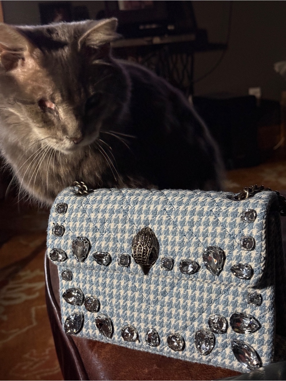 Hi Beaded Blue Houndstooth Chain Shoulder Bag